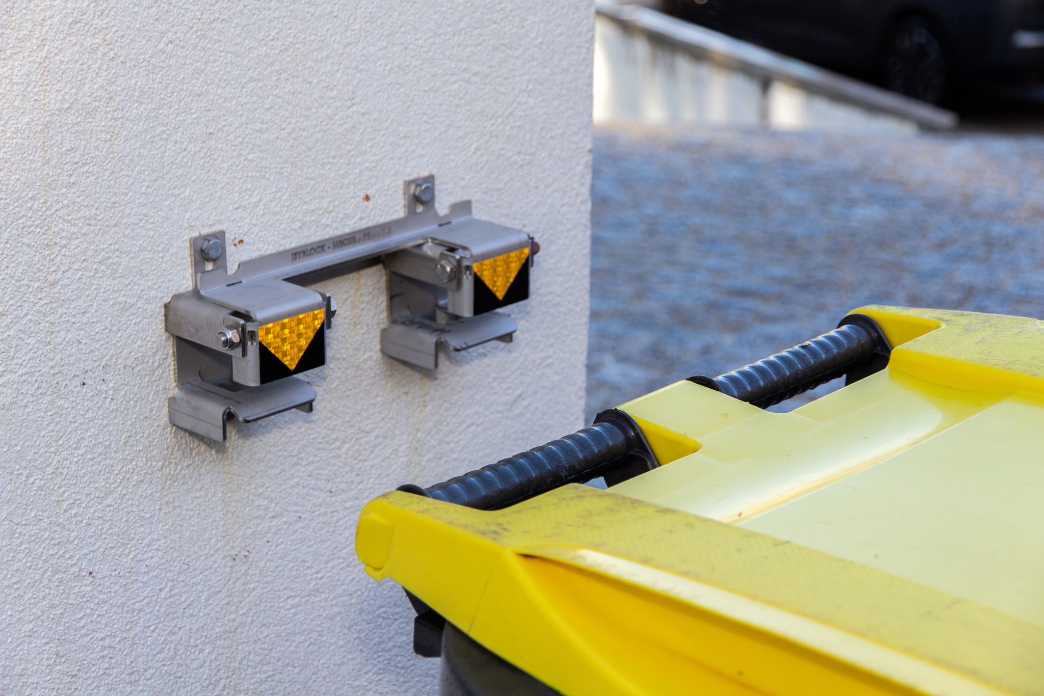 1829d1f620a27d955752e3aef888f57fba9c3116